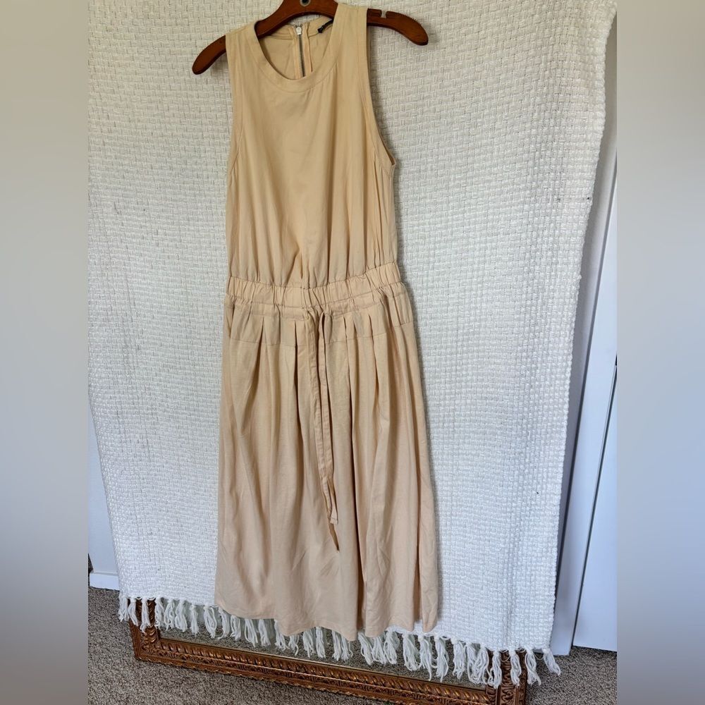 Midi Dress✨ - Picture 6 of 8